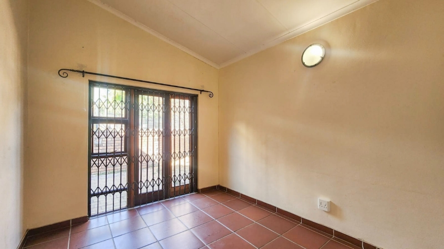 4 Bedroom Property for Sale in Schoemansville North West